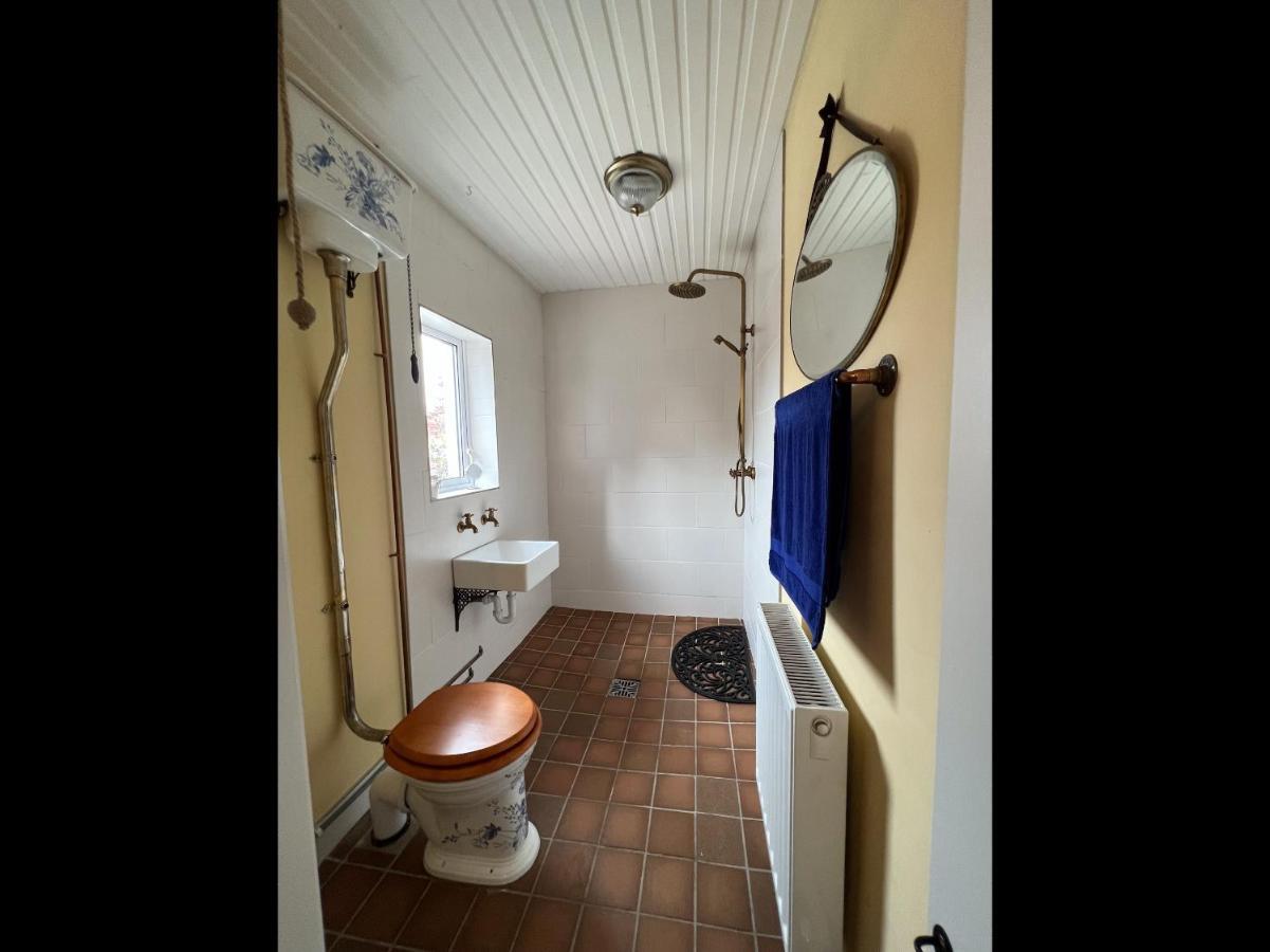 Вілла Unique Townhouse With Large Garden Down To The Sea Killough Екстер'єр фото